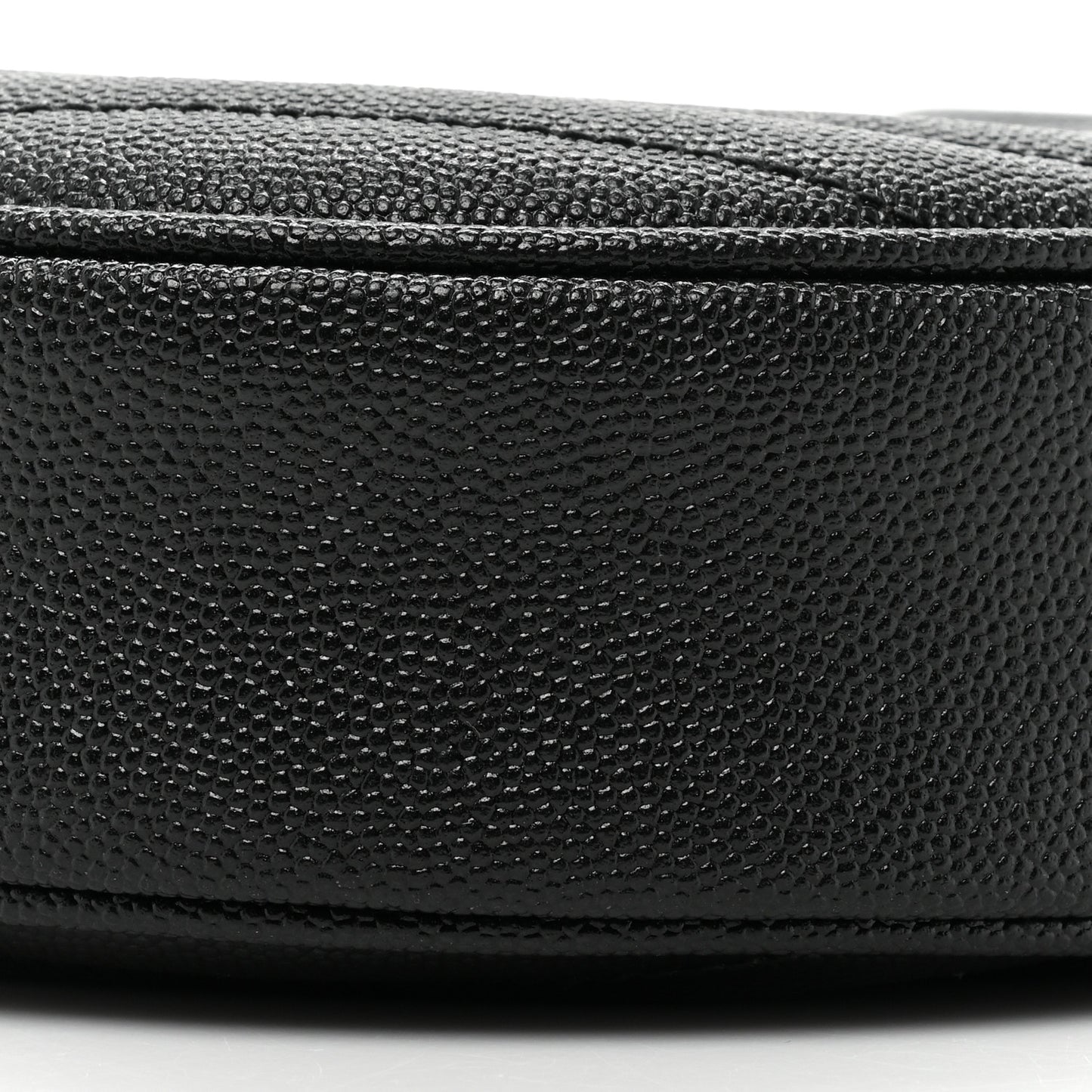 Grain De Poudre Matelasse Chevron Quilted Round Vinyle Camera Bag Black