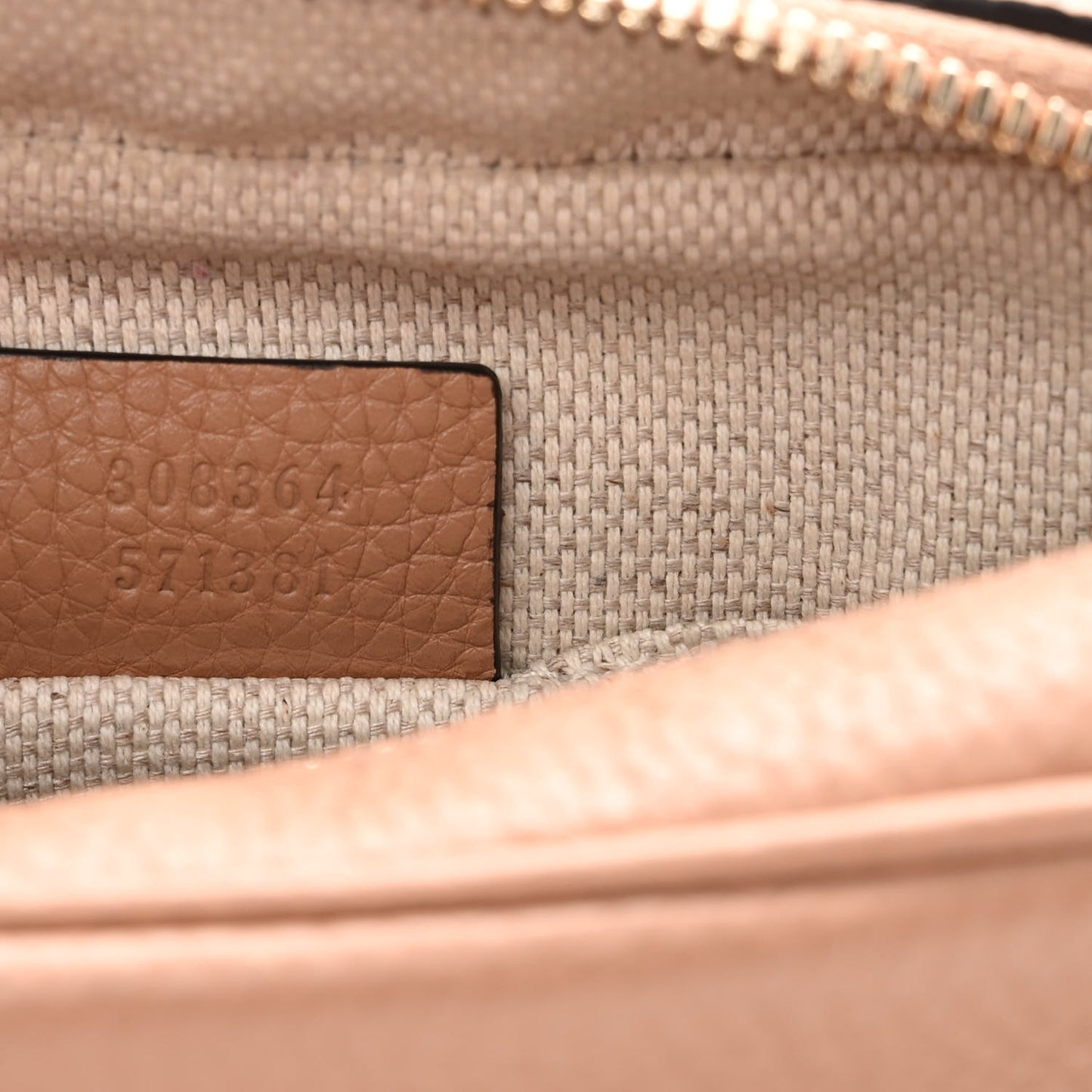 Pebbled Calfskin Small Soho Disco Bag Camelia