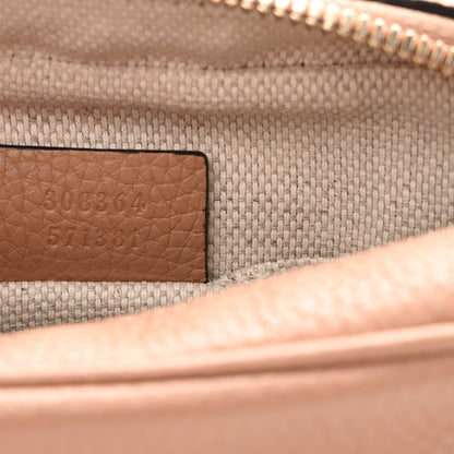 Gucci Pebbled Calfskin Small Soho Disco Bag Camelia 7 of 10
