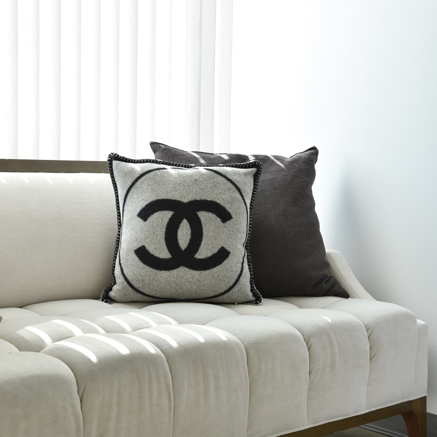 Merino Wool Cashmere CC Pillow Black Beige