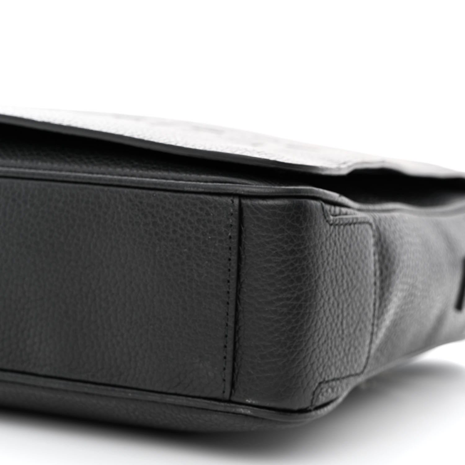 Burberry Grainy Calfskin Embossed Bruno Messenger Black 12 of 17