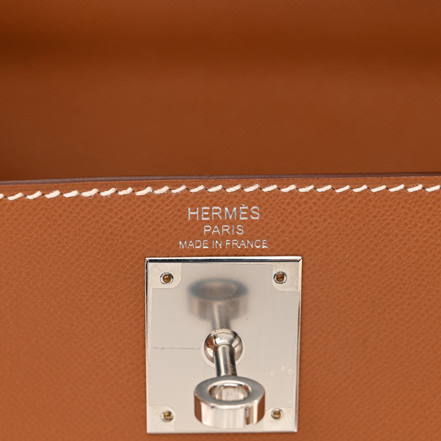 Hermes Madame Calfskin Kelly Sellier 28 Gold 6 of 11