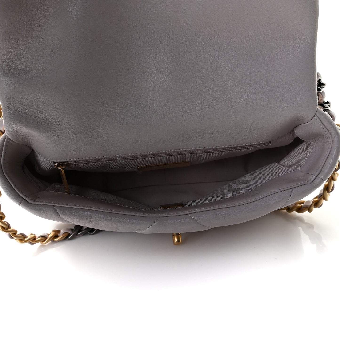 Lambskin Quilted Medium Chanel 19 Flap Light Purple
