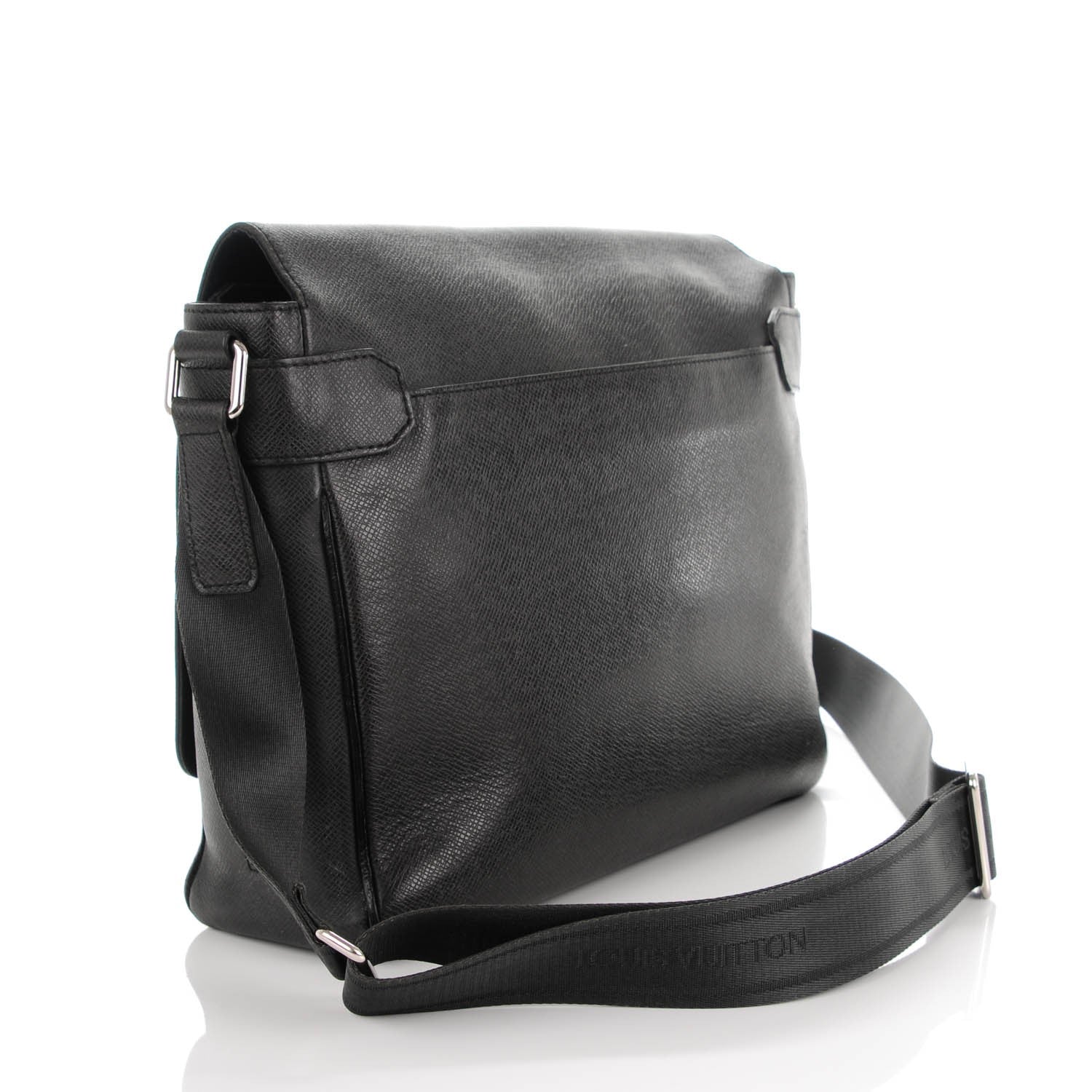 Louis Vuitton Taiga Roman MM Messenger Black 3 of 9