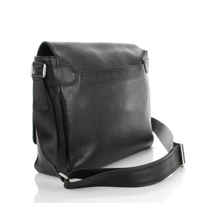 Louis Vuitton Taiga Roman MM Messenger Black 3 of 9