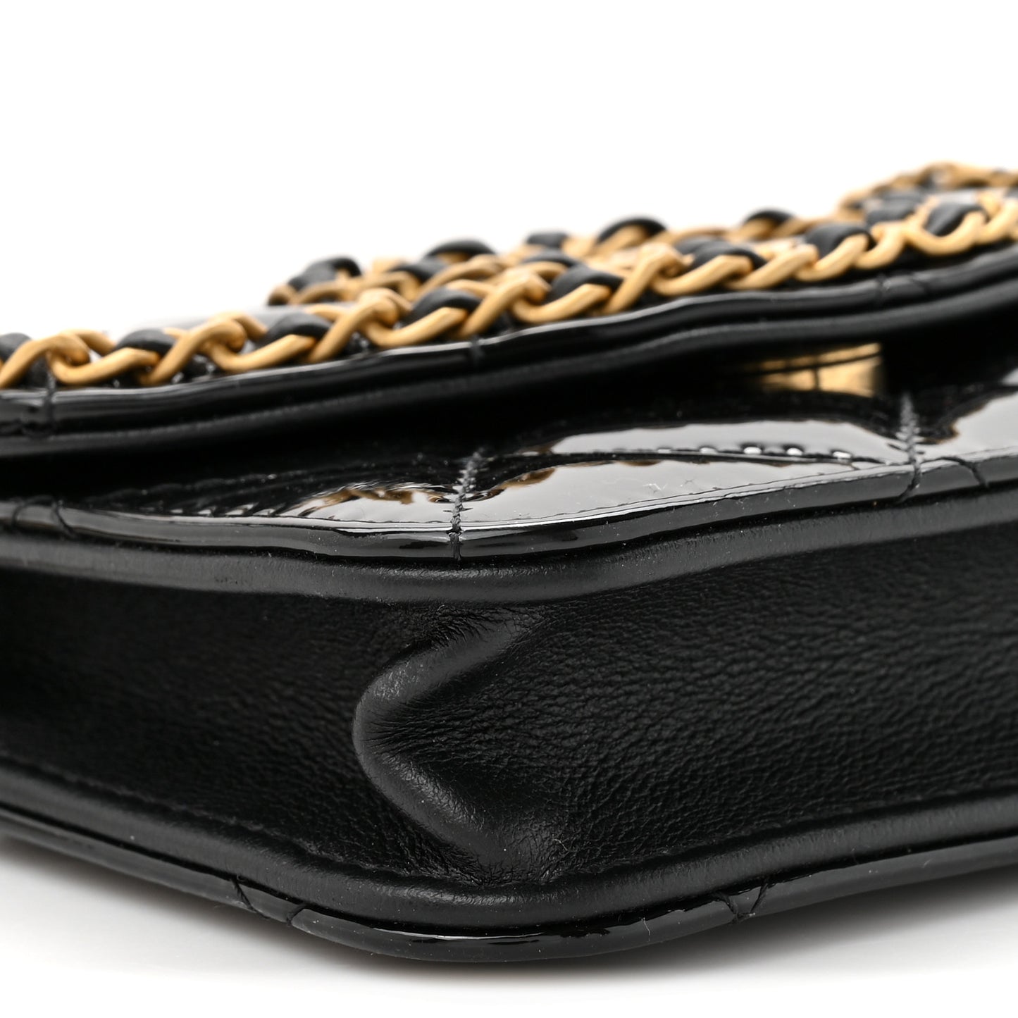 Patent Quilted Chain Around Heart Mini Chain Flap Black