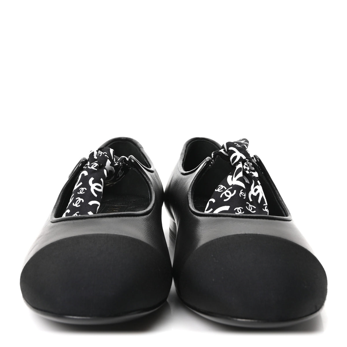 Lambskin Grosgrain Silk CC Mary Jane Flats 40 Black White