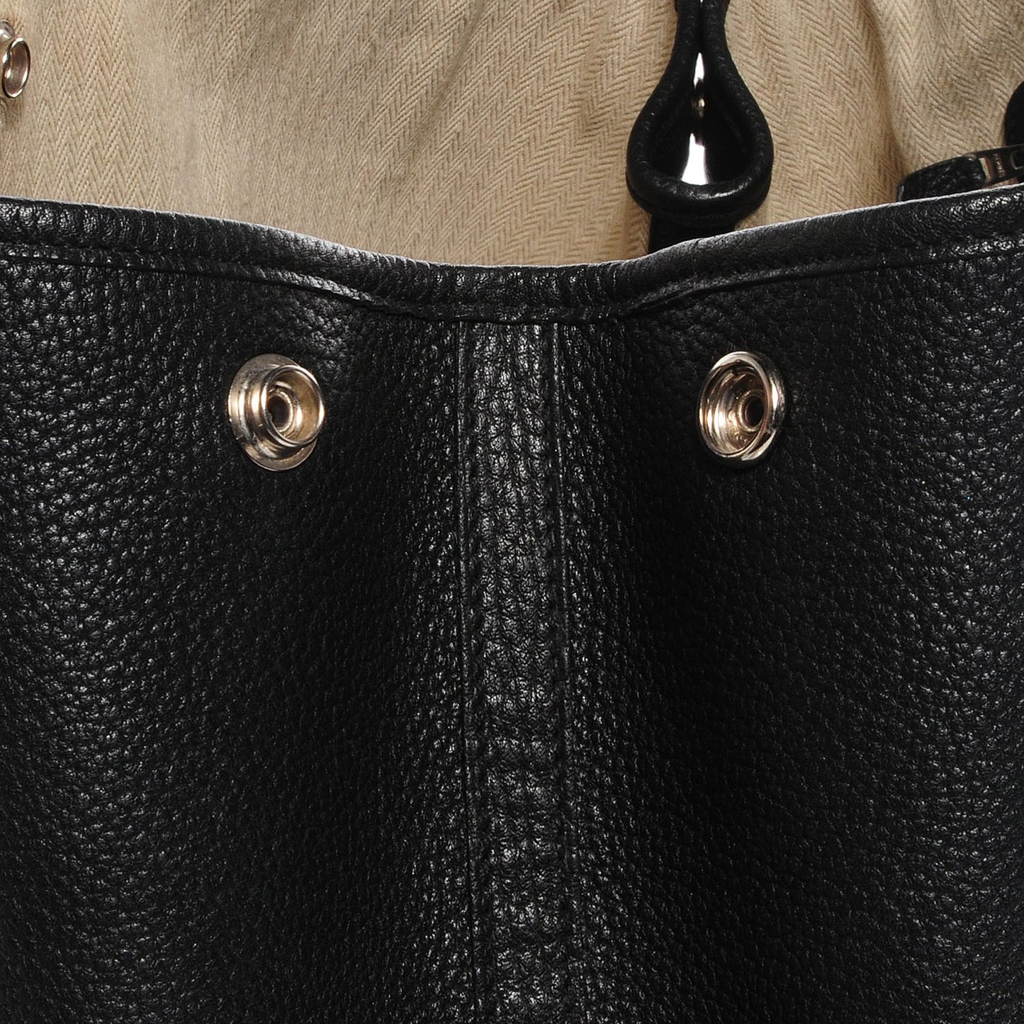 Negonda Garden Party Tote 36 MM Black