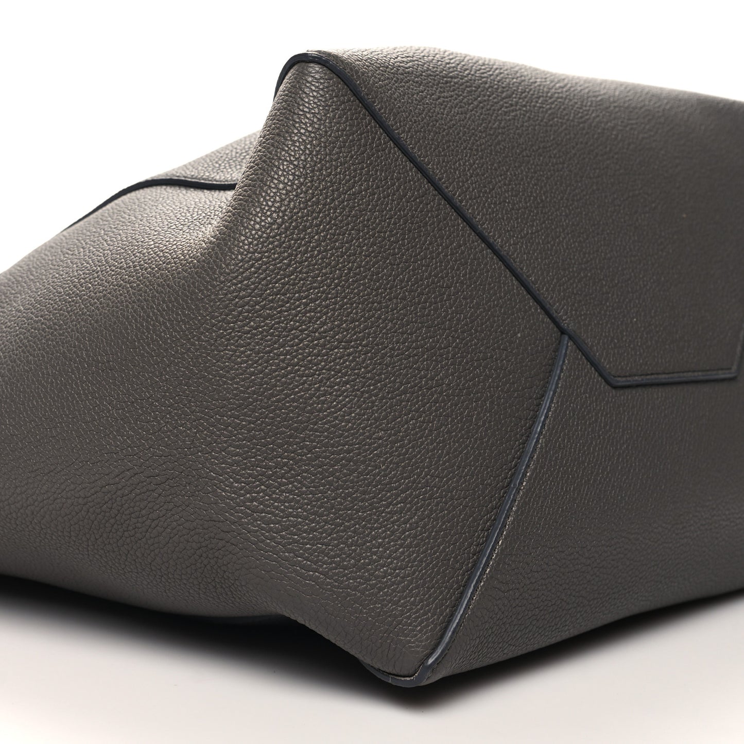 Soft Grained Calfskin Small Belt Cabas Phantom Medium Grey