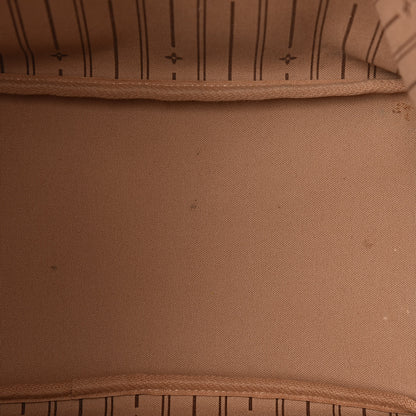 Louis Vuitton Monogram Neverfull MM 11 of 15