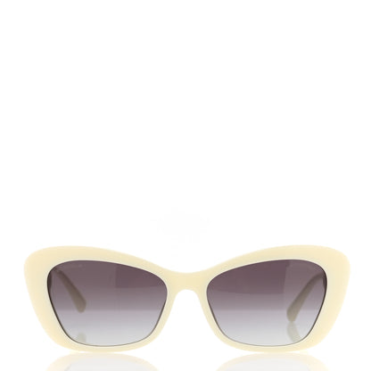 Chanel Acetate Pearl Cat Eye CC Sunglasses 5481-H White 2 of 7