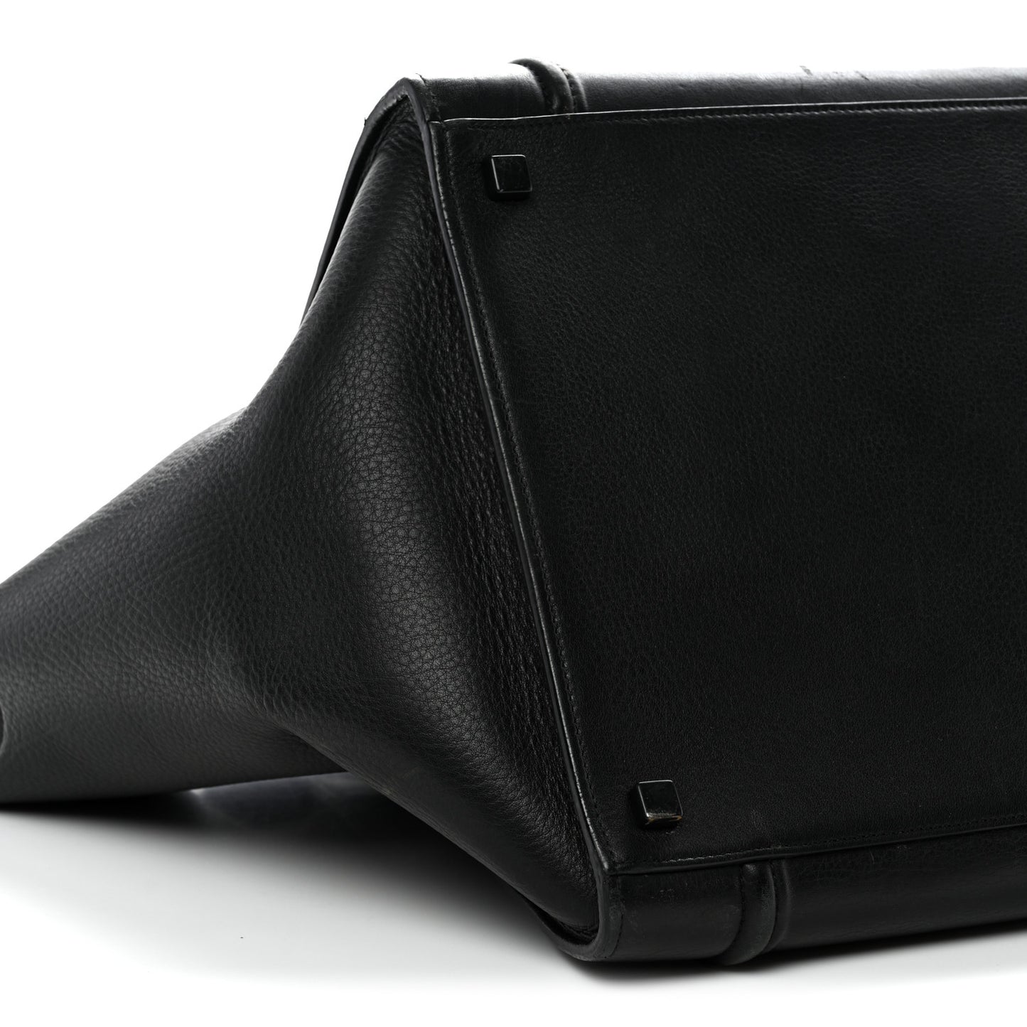 Supple Calfskin Medium Phantom Luggage Black