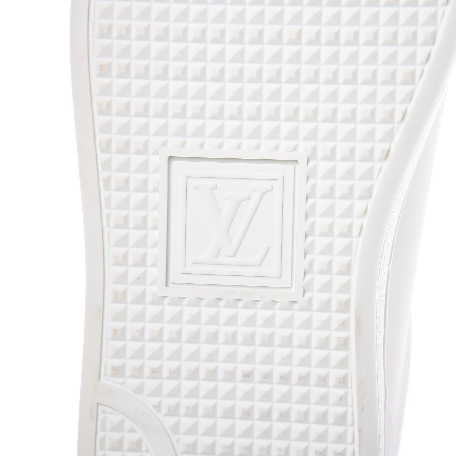 Louis Vuitton Calfskin Frontrow Sneakers 41 White 8 of 9