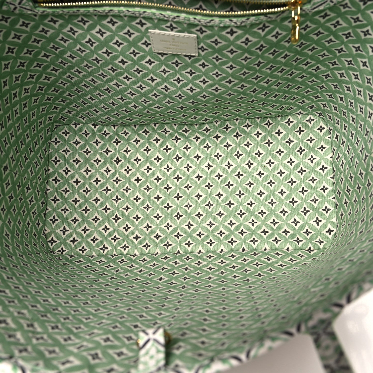 Louis Vuitton Monogram Giant By The Pool 2.0 Neverfull MM Jade 6 of 11