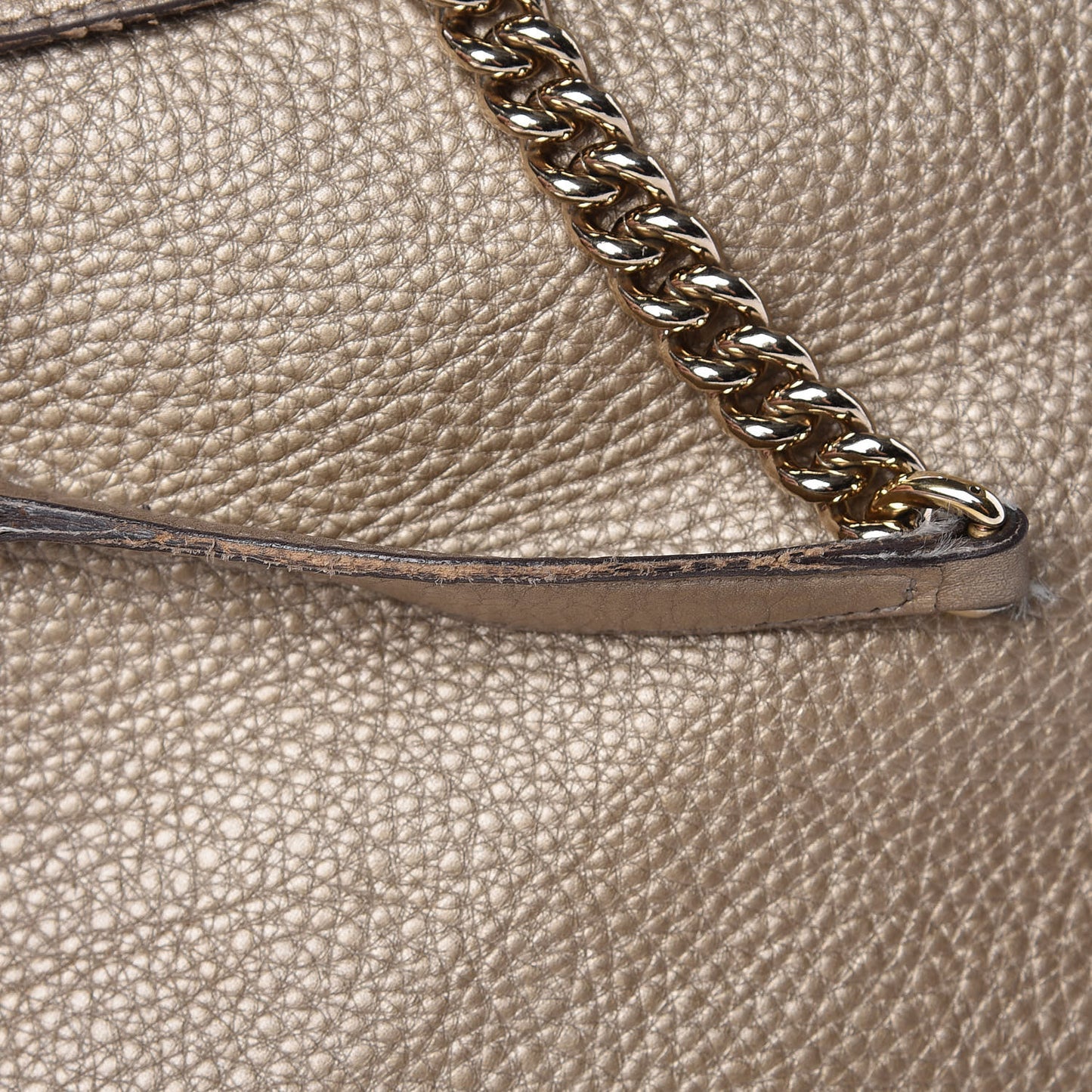 Metallic Pebbled Calfskin Medium Soho Chain Shoulder Bag Golden Beige
