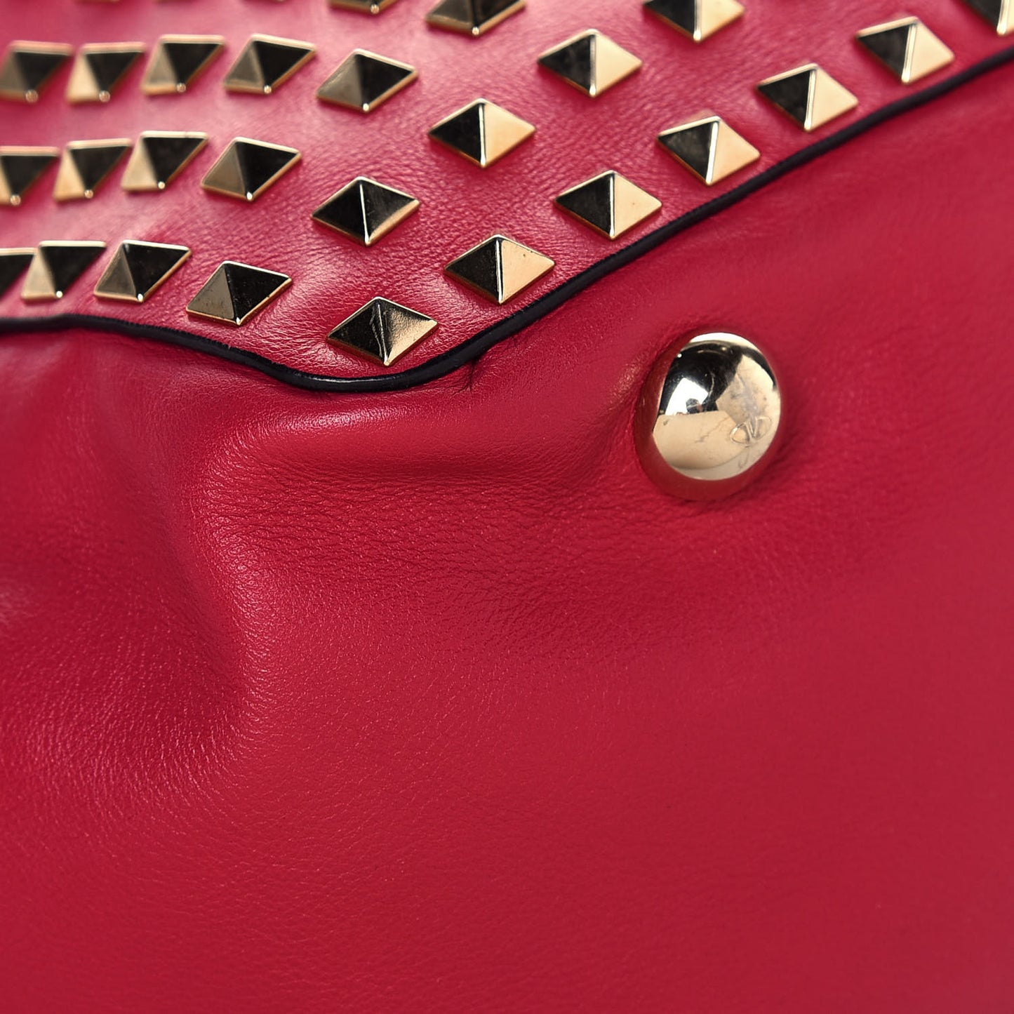 Vitello Medium Rockstud All Over Tote Cyclamin