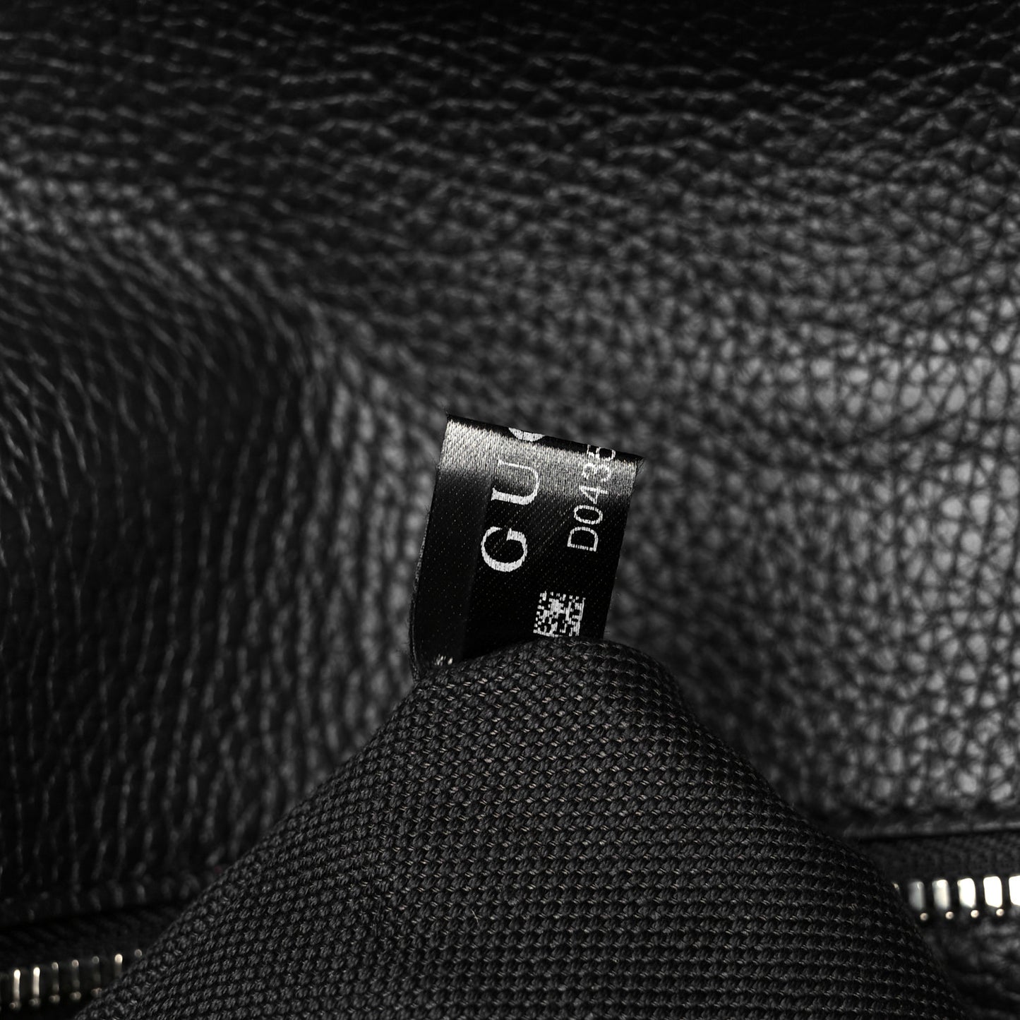 Calfskin Web Medium Business Case Black