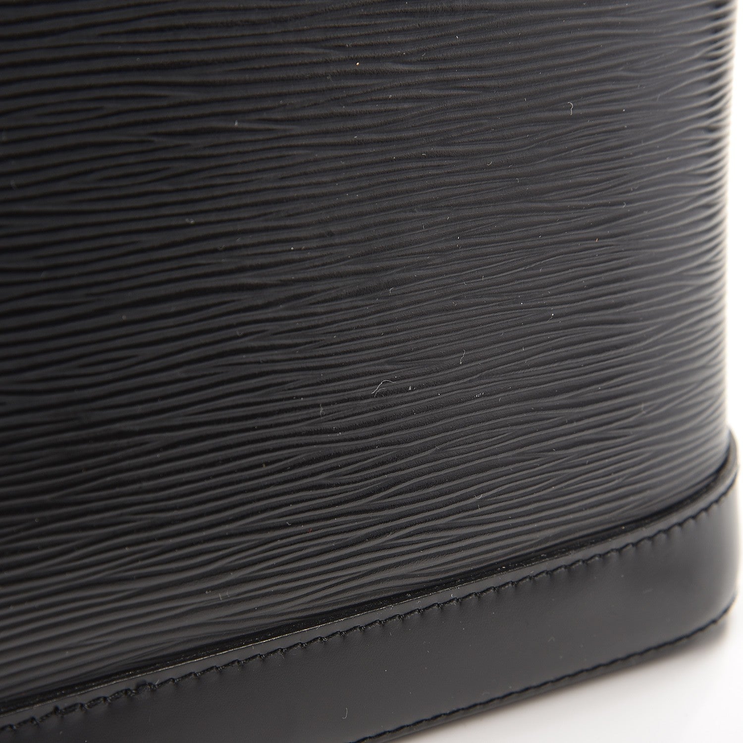 Louis Vuitton Epi Alma PM Black 8 of 8
