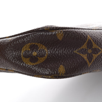 Louis Vuitton Monogram Pochette Accessories 11 of 12