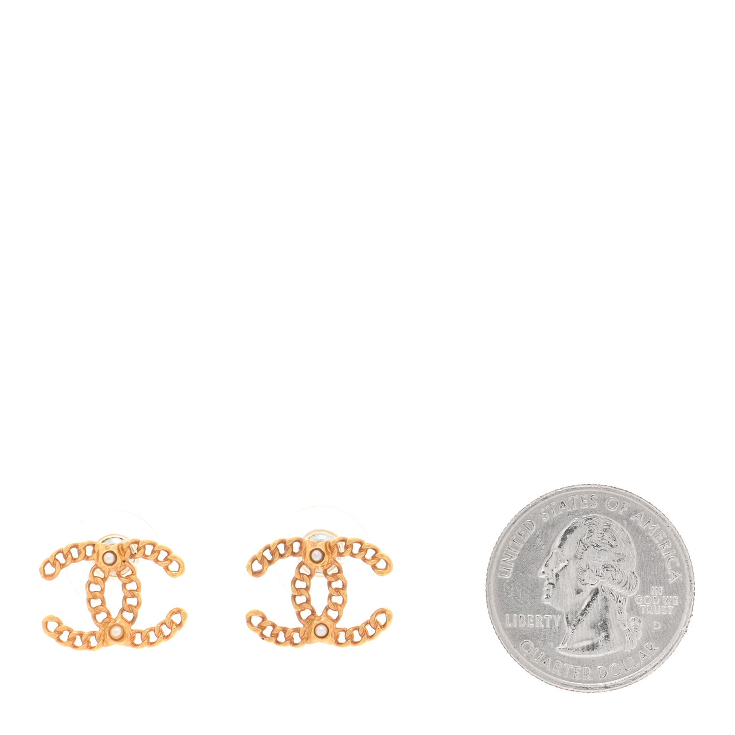 Chain Pearl CC Earrings Gold