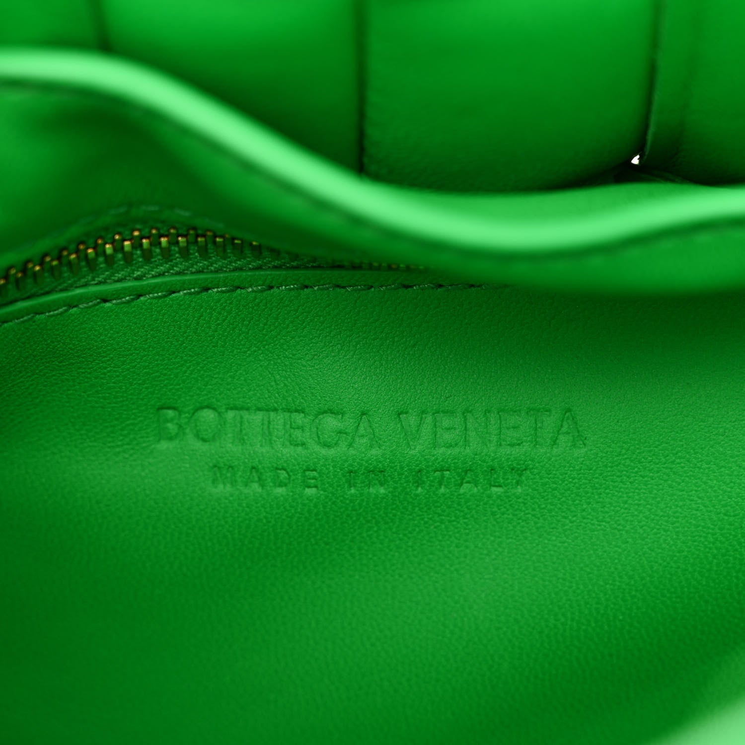 Bottega Veneta Lambskin Maxi Intreccio Padded Chain Cassette Crossbody Bag Parakeet 6 of 10