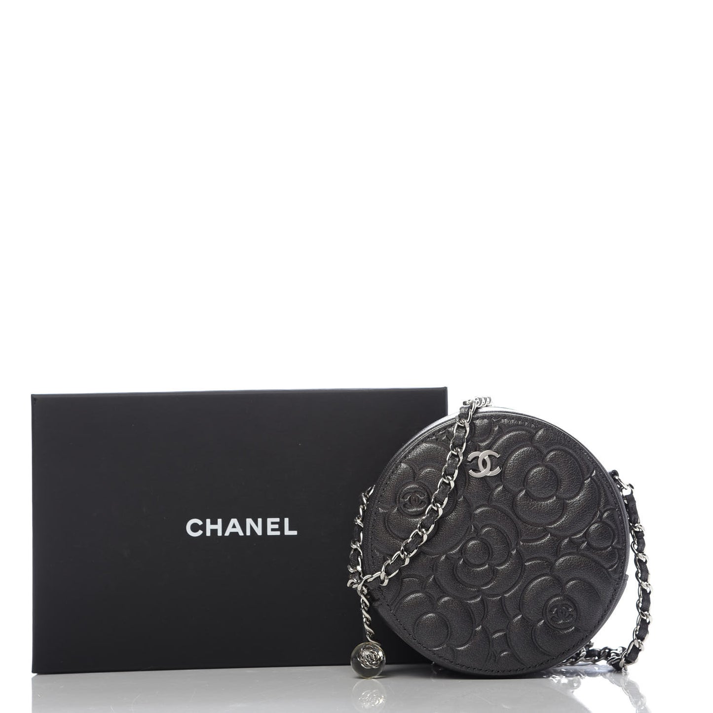 Goatskin Camellia Quilted Round Clutch With Chain Grey
