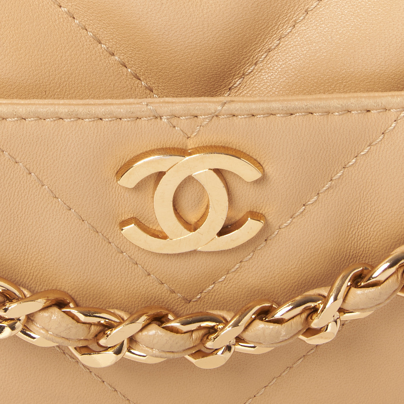 Chanel Lambskin Chevron Quilted Camera Case Beige 7 of 11
