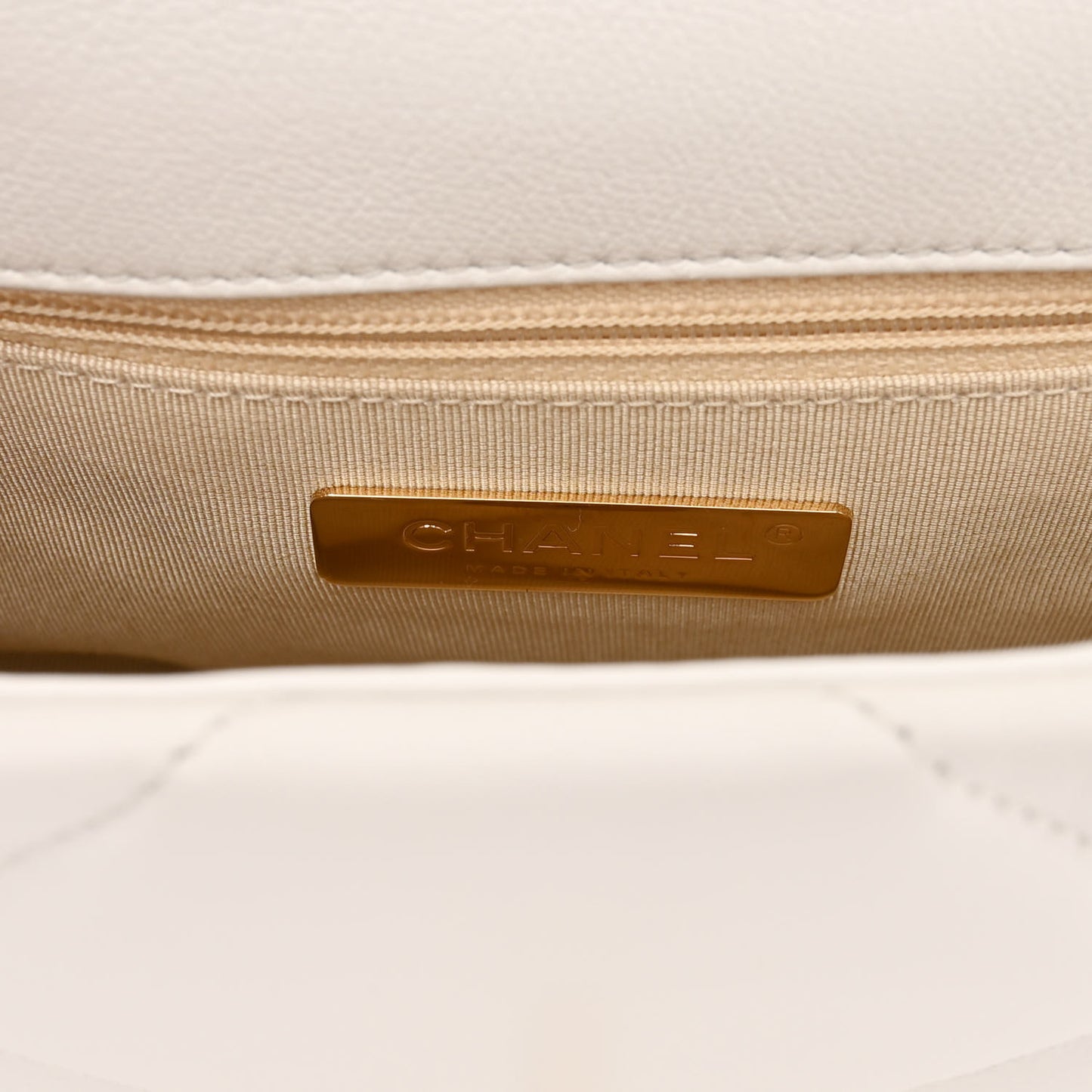 Goatskin Quilted Medium Chanel 19 Flap White