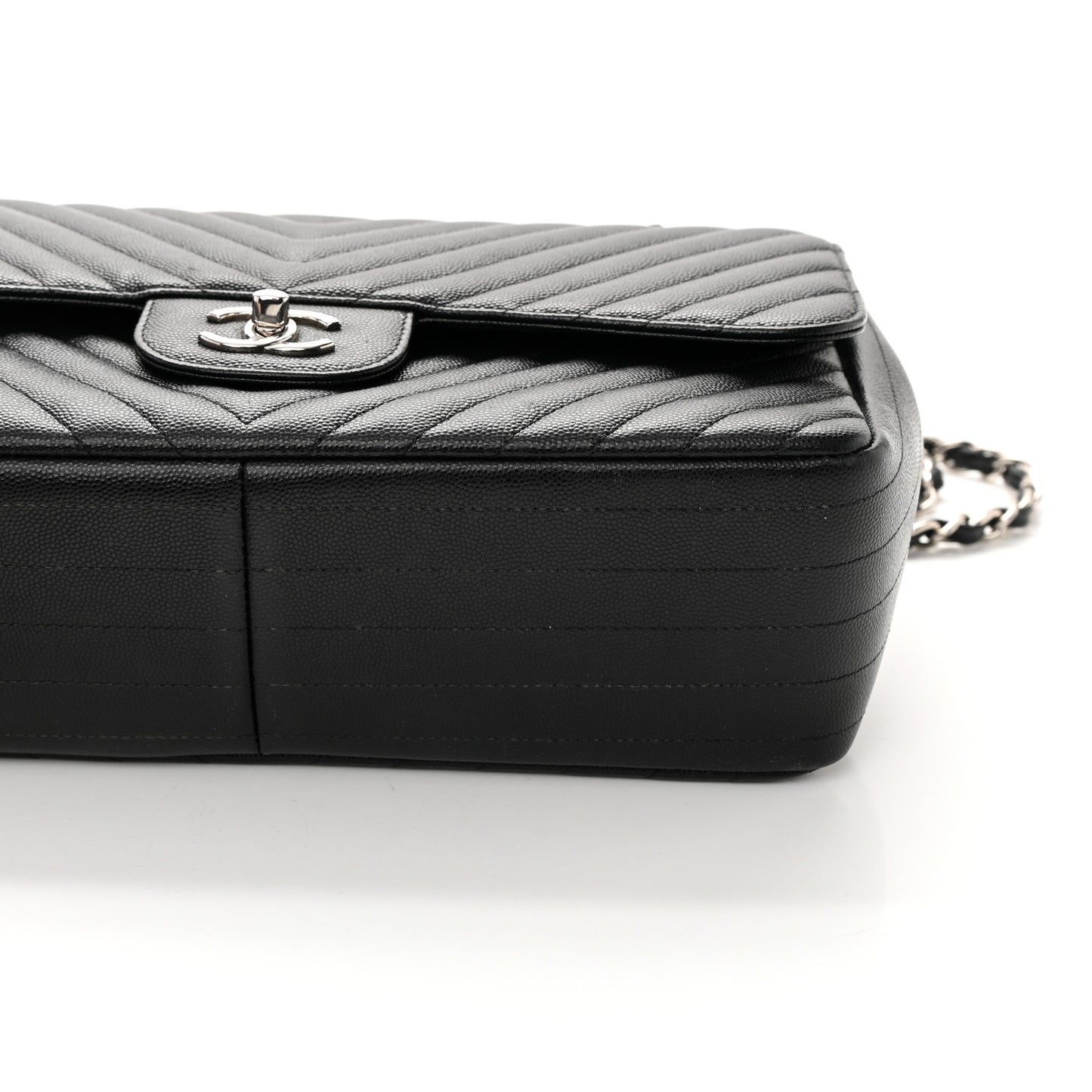 Caviar Chevron Quilted Jumbo Double Flap Black