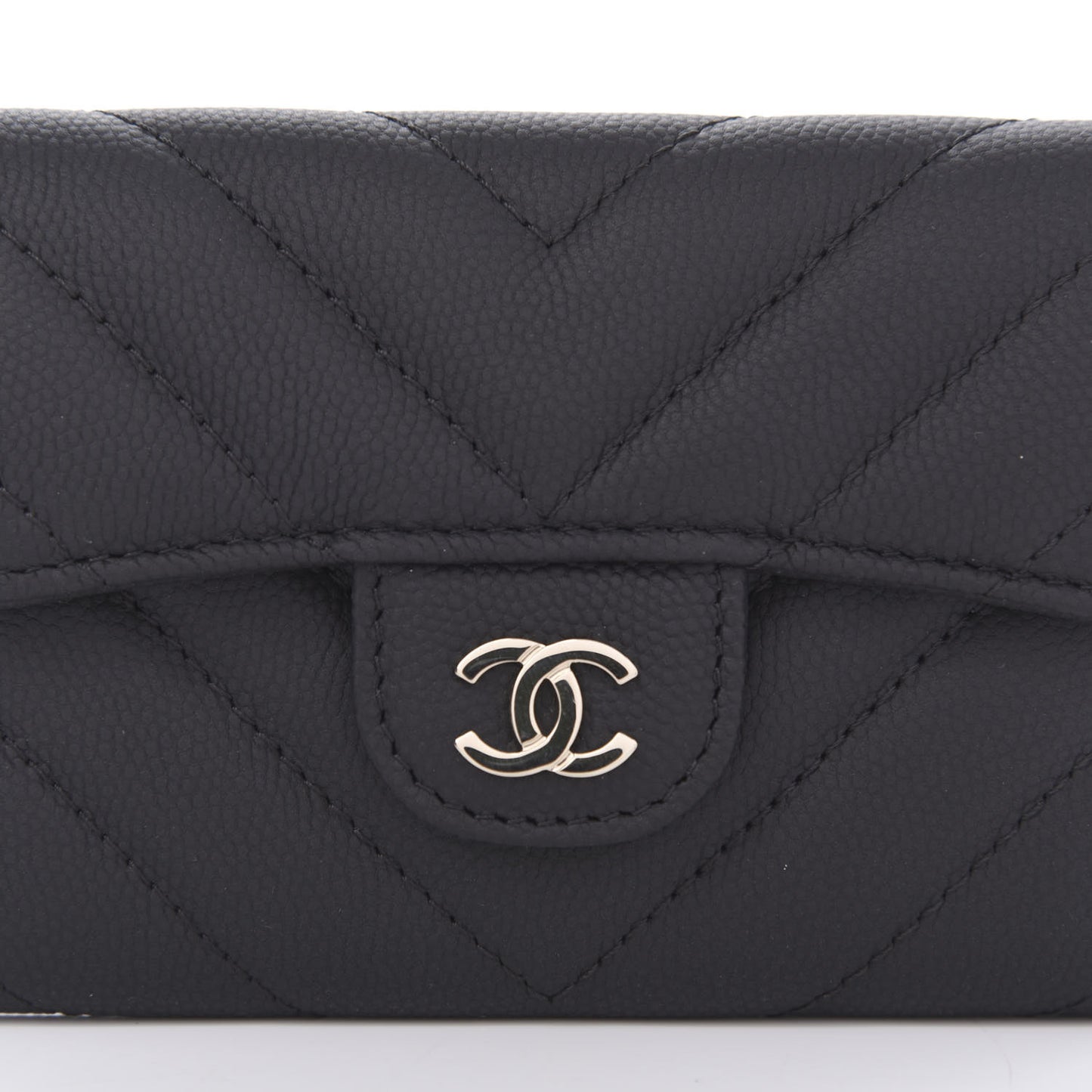 Matte Caviar Chevron Quilted Flap Card Holder Black