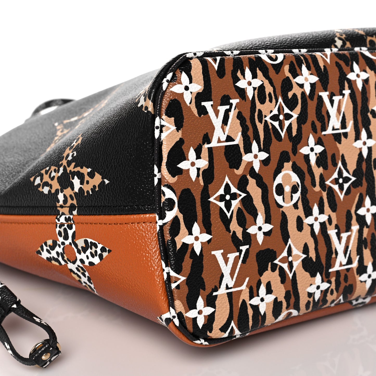 Monogram Giant Jungle Neverfull MM Black