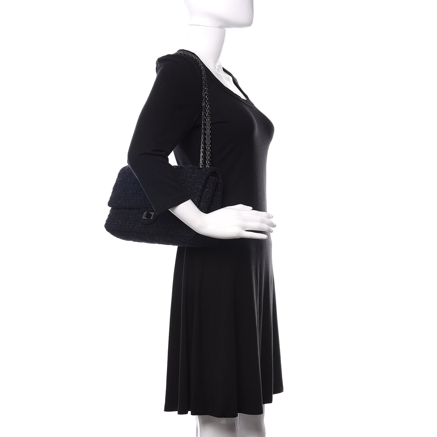 Azalea Calfskin Small Marina Chain Shoulder Bag Black