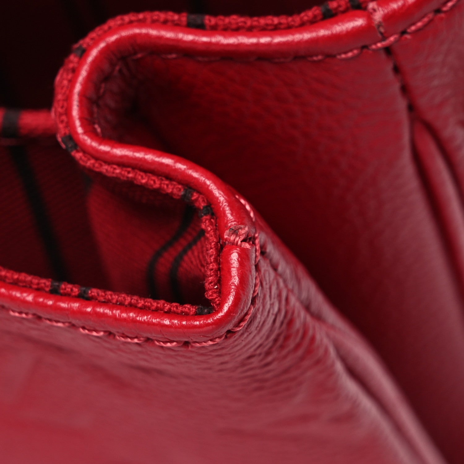 Louis Vuitton Empreinte Pochette Metis Cherry 13 of 15