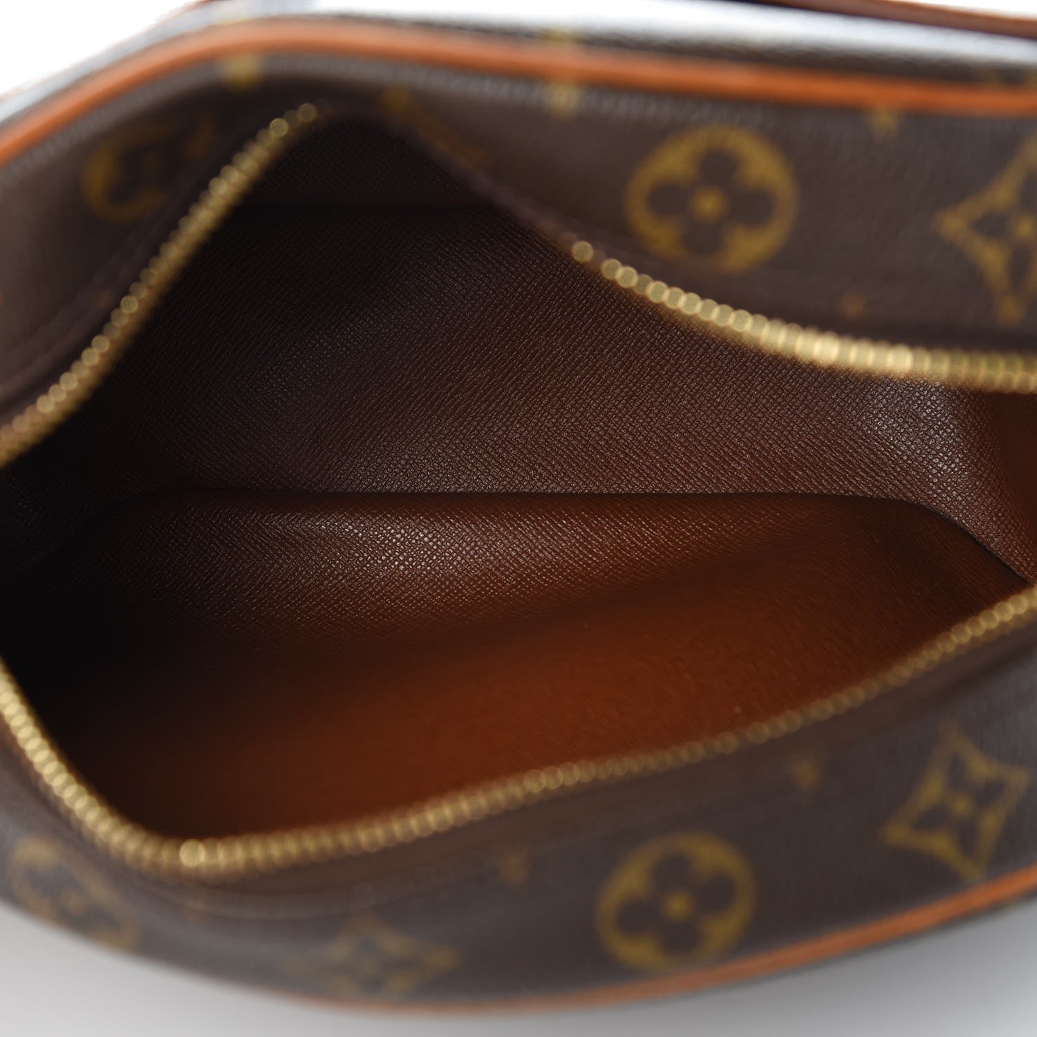 Louis Vuitton Monogram Blois 5 of 10