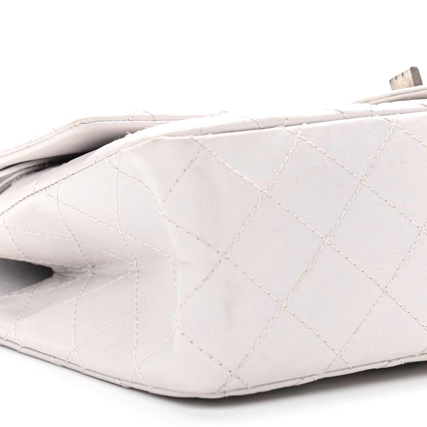 Aged Calfskin Quilted 2.55 Reissue 226 Flap Ivory