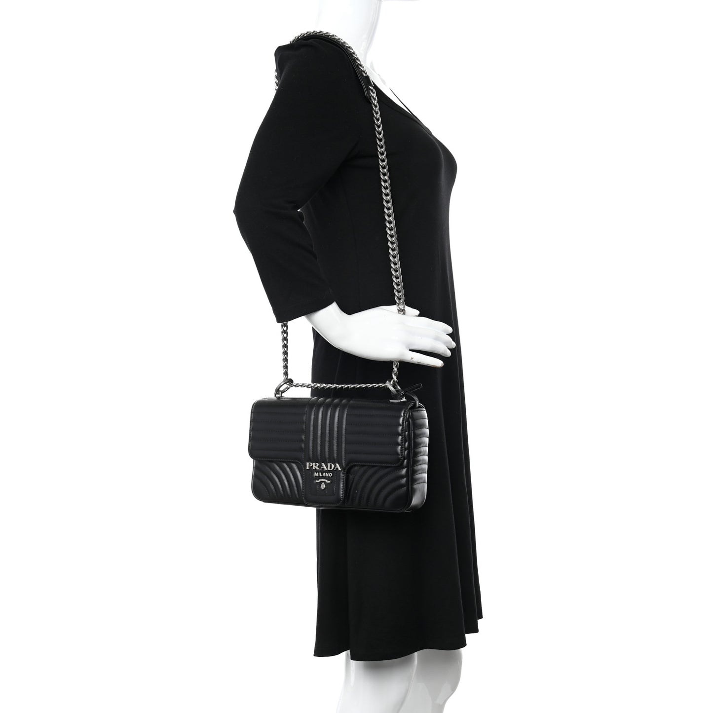 Soft Calfskin Impunture Diagramme Medium Chain Flap Shoulder Bag Black