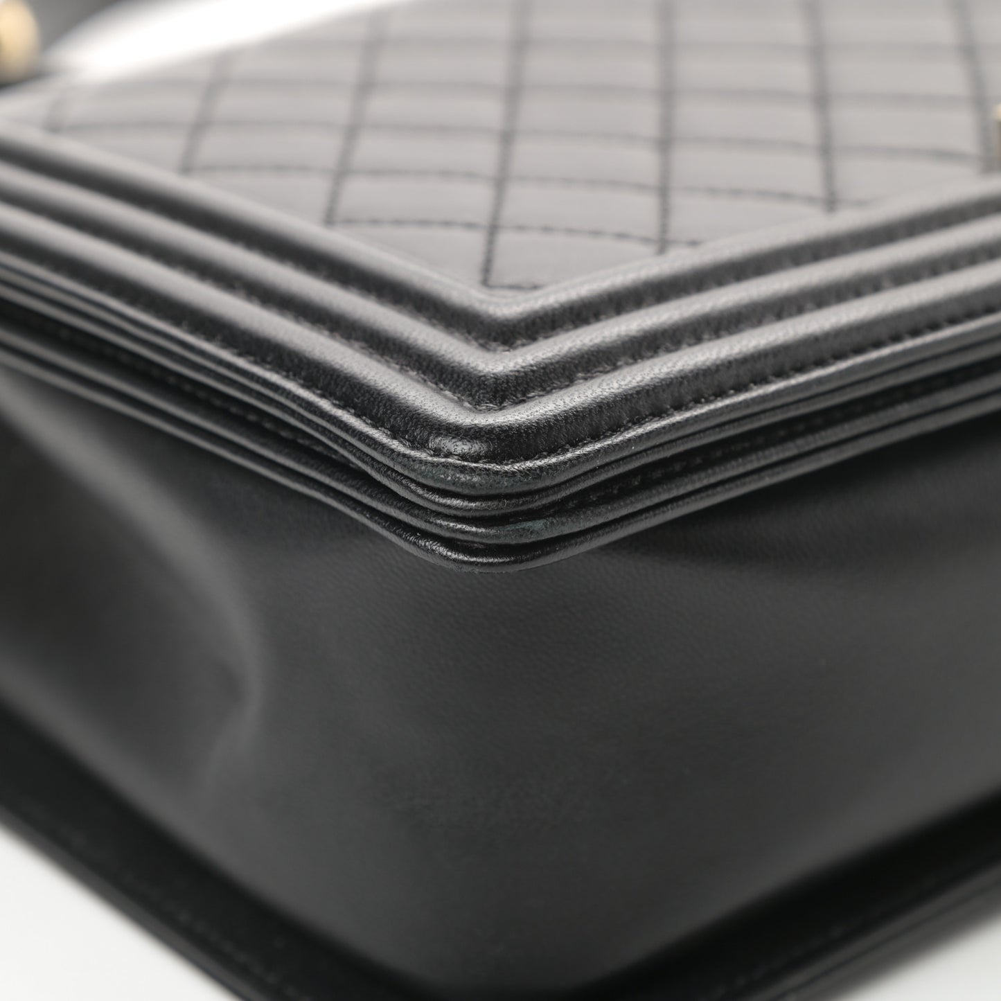 Lambskin Quilted New Medium Boy Flap Black