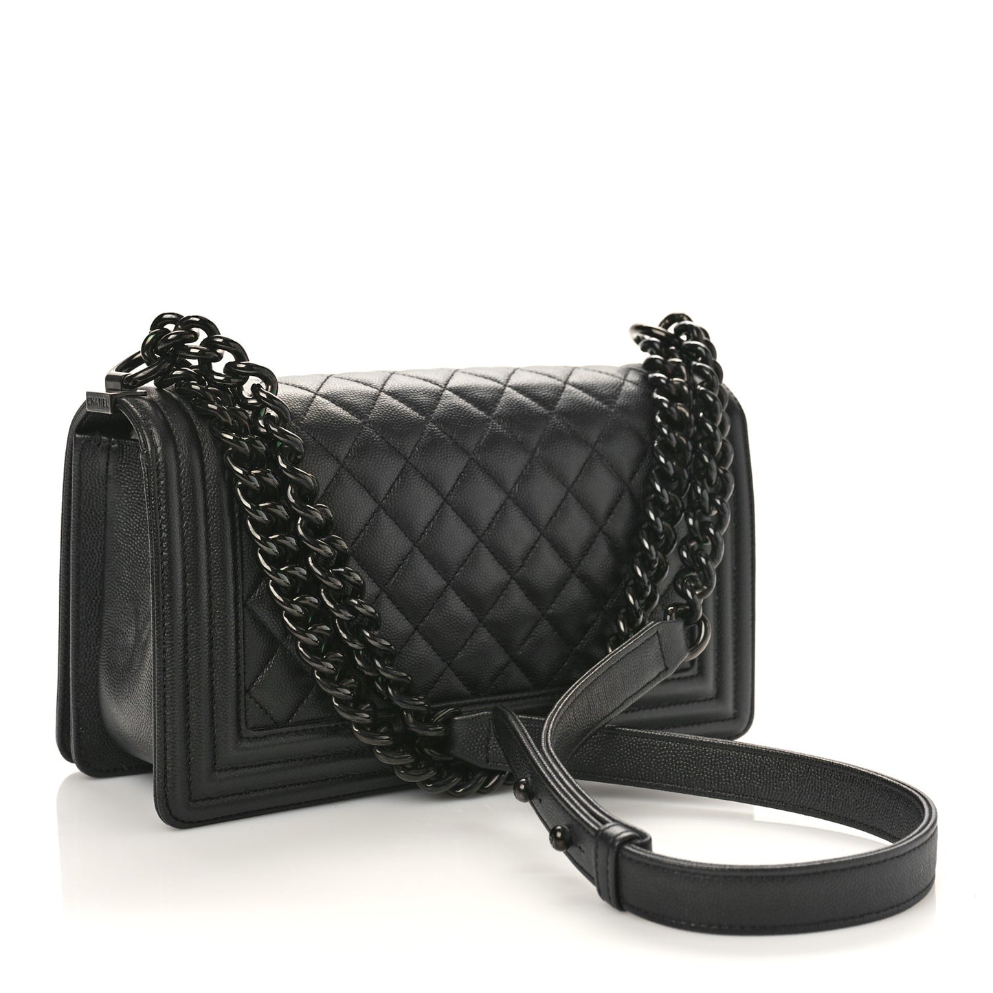 Caviar Quilted Medium Boy Flap So Black