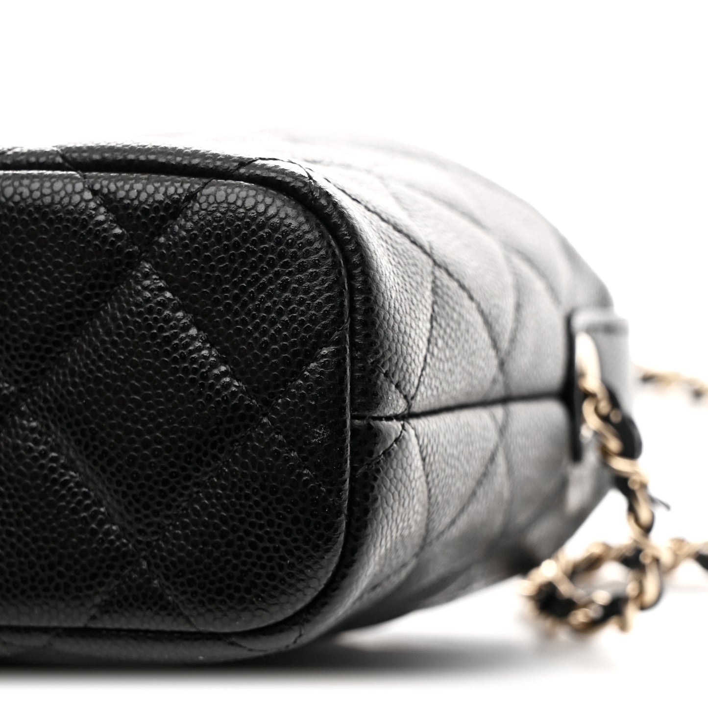 Caviar Quilted Hobo Clutch With Chain Black