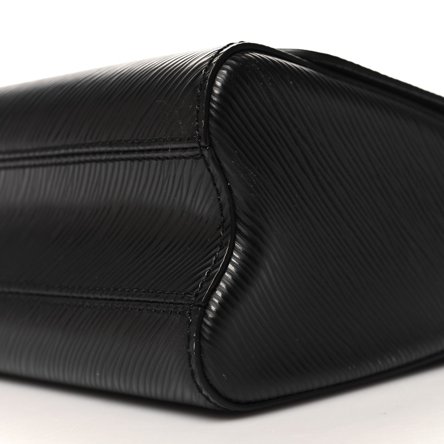 Epi Twist Shoulder Bag MM Black