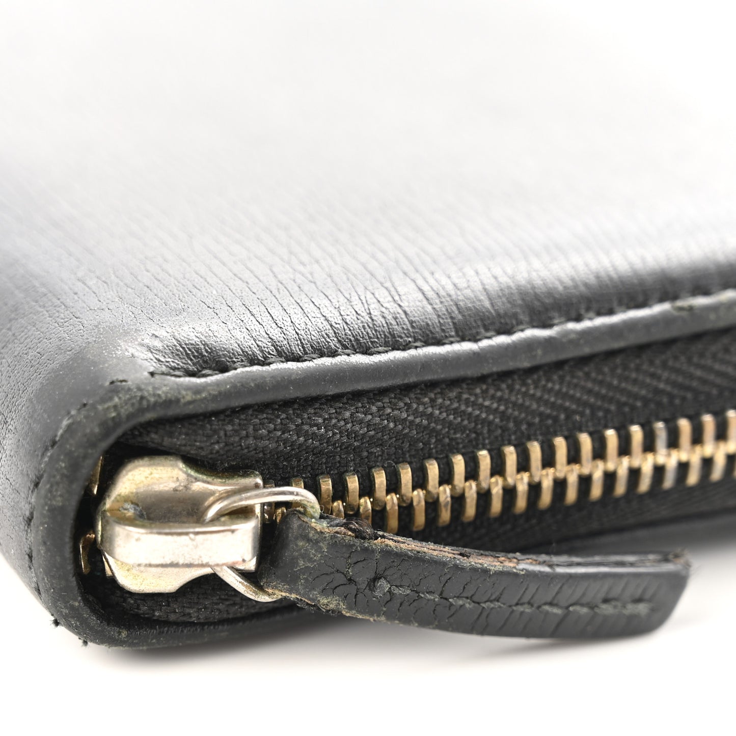 Calfskin GG Zip Around Wallet Black