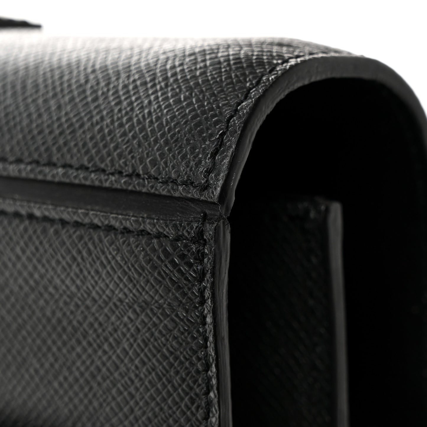Taiga Neo Robusto 2 Compartment Briefcase Black