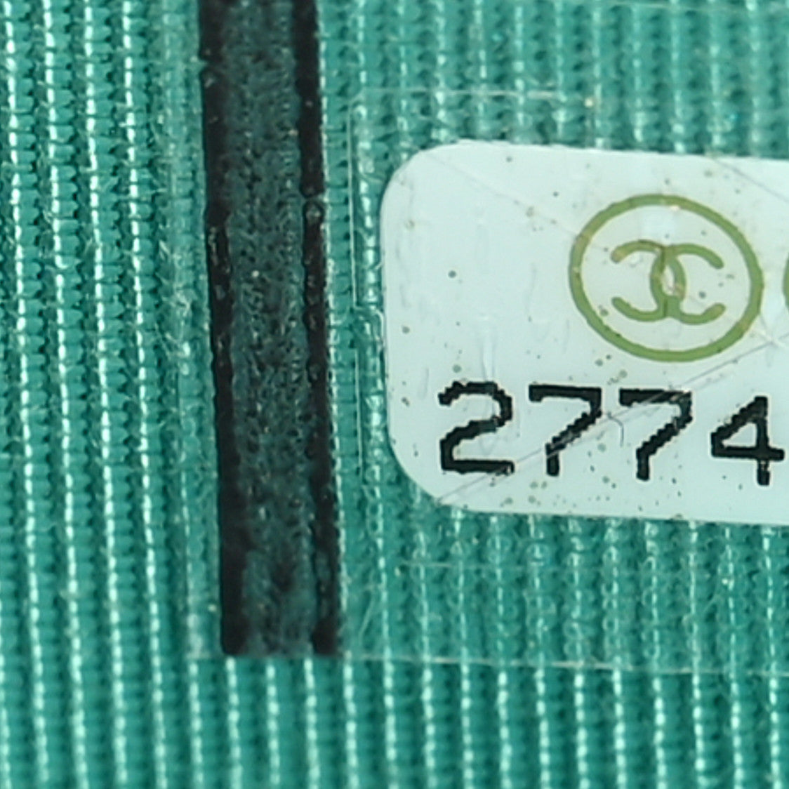 Chanel Caviar Flat Chevron Quilted Zip Coin Purse Green 7 of 10