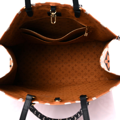 Louis Vuitton Monogram Giant Crafty Onthego GM Crème Caramel 5 of 14