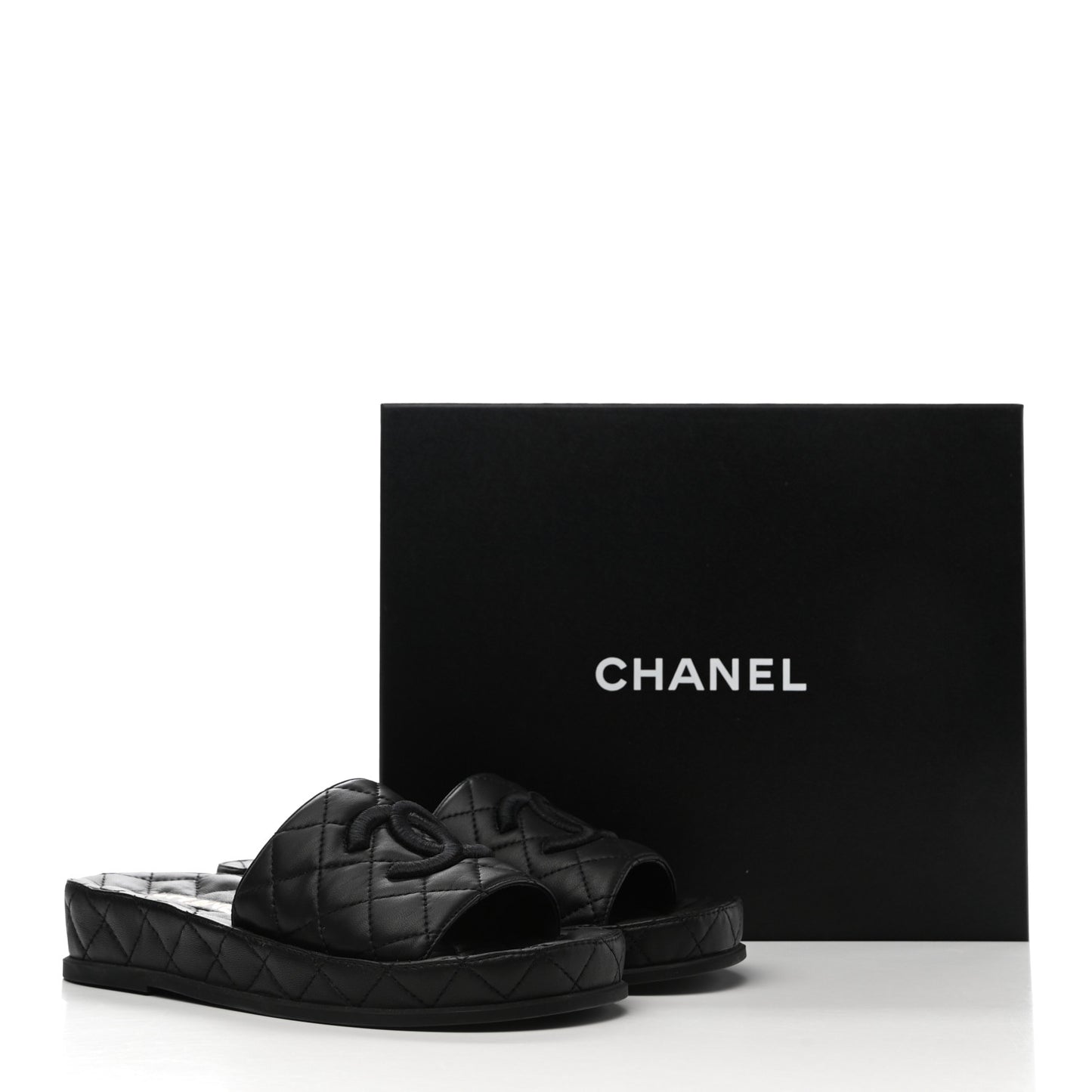 Lambskin Quilted CC Mules Sandals 37 Black