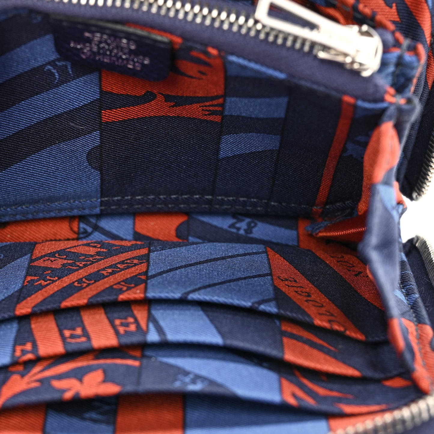 Epsom Silk'In Compact Wallet Bleu Saphir