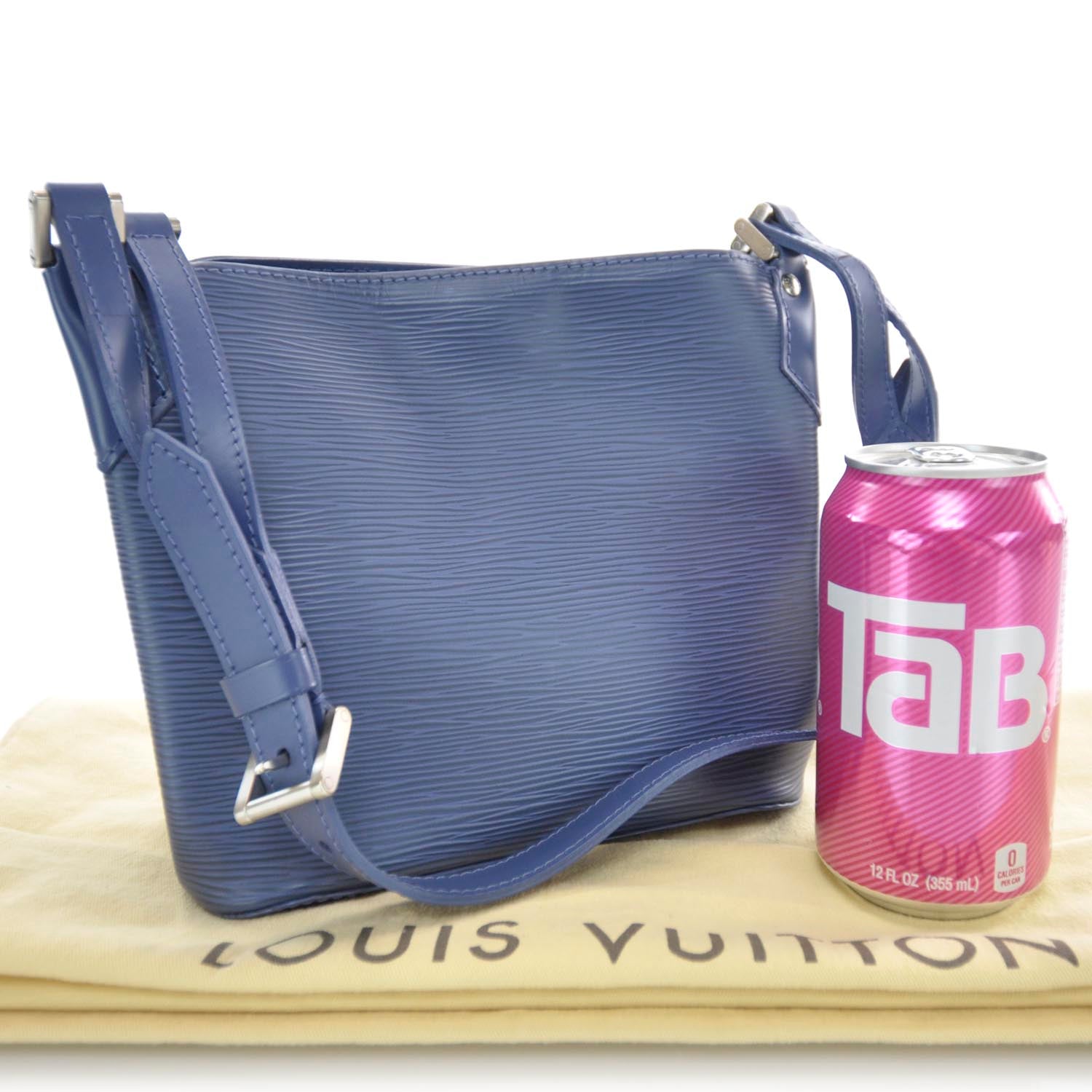 Louis Vuitton Epi Mandara MM Myrtille 3 of 8