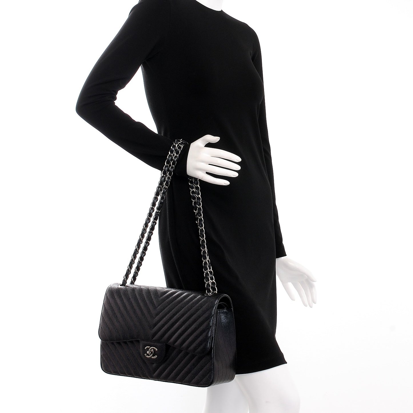 Metallic Caviar Chevron Quilted Jumbo Double Flap Black