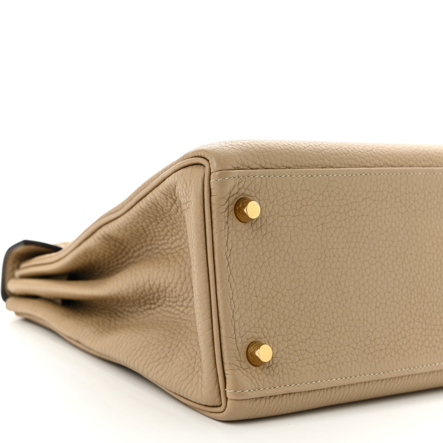 Taurillon Clemence Kelly Retourne 28 Trench