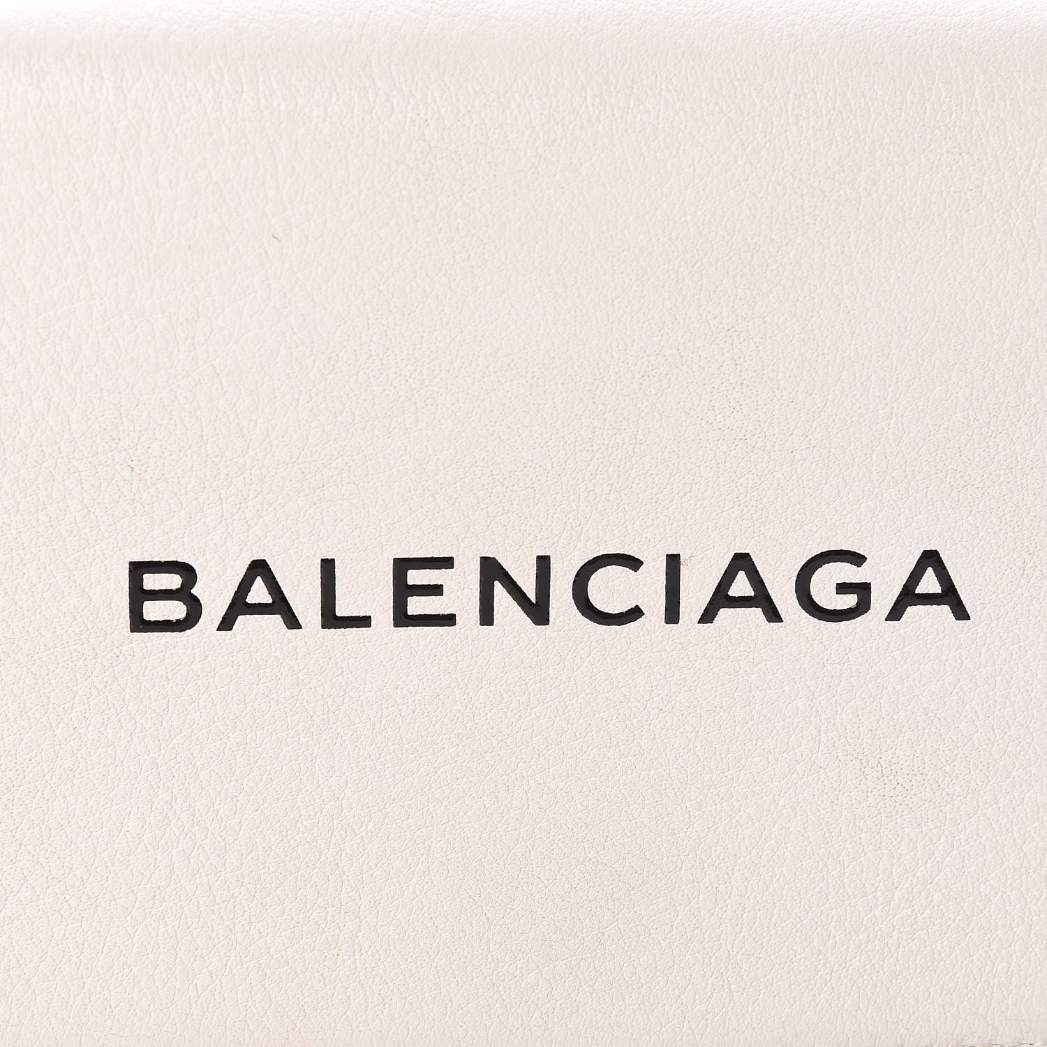 Balenciaga Pebbled Calfskin Everyday Chain Wallet White 10 of 10